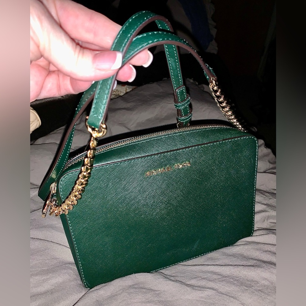 Hunter green Michael Kors jet set crossbody